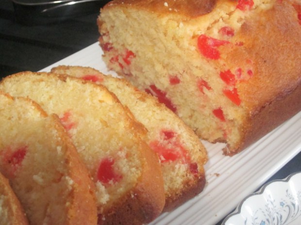 coconut-cherry-cake_4877